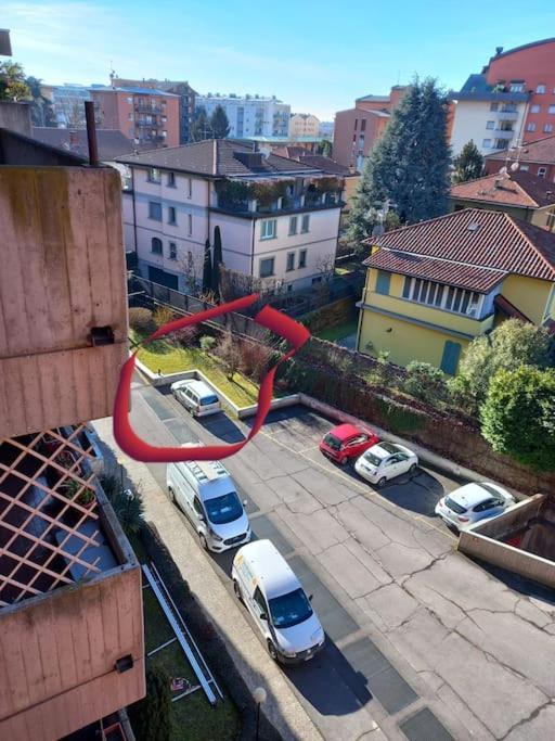 Location Strategica! -Mirochi Apartment- Bergamo Exterior foto